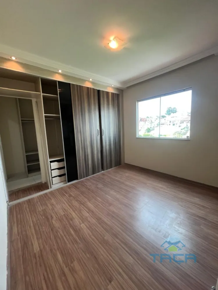 Casa, 4 quartos, 400 m² - Foto 2