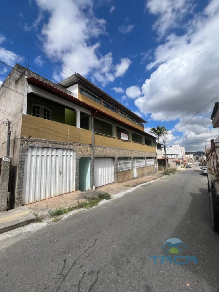 Casa, 4 quartos, 400 m² - Foto 1