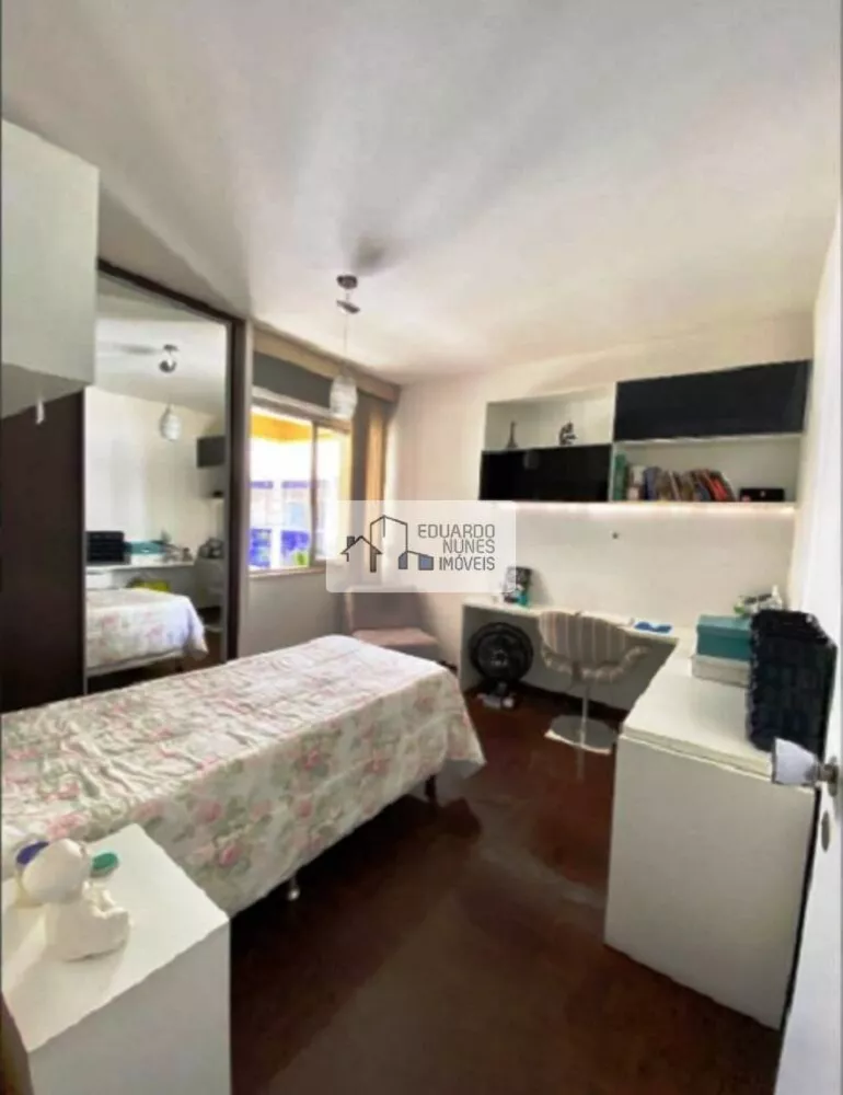 Apartamento à venda com 3 quartos, 160m² - Foto 3