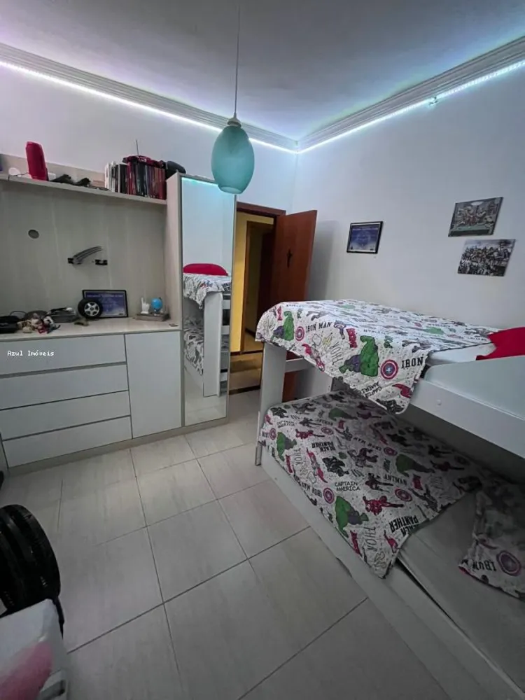 Casa, 3 quartos, 244 m² - Foto 3