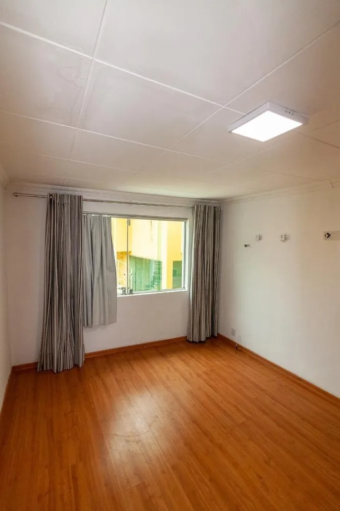 Casa, 5 quartos, 360 m² - Foto 1