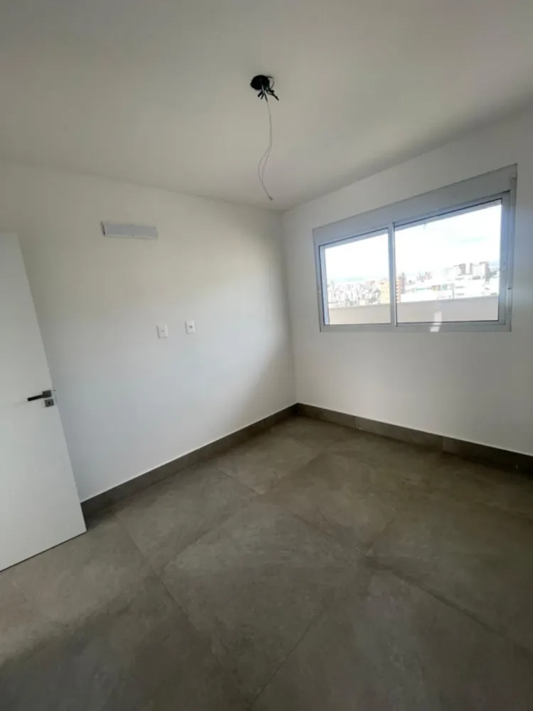 Cobertura, 5 quartos, 174 m² - Foto 2