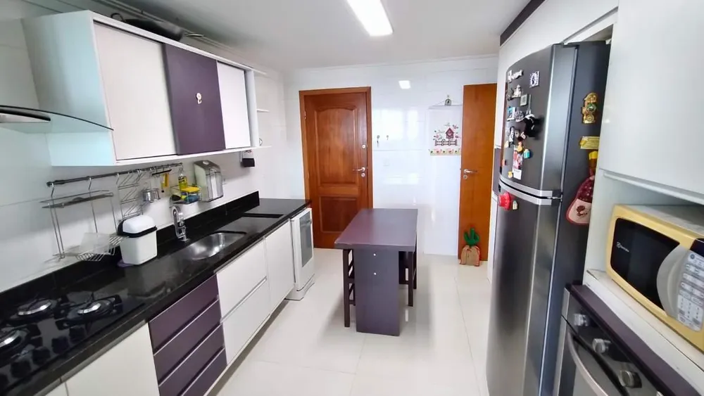 Cobertura, 3 quartos, 225 m² - Foto 5