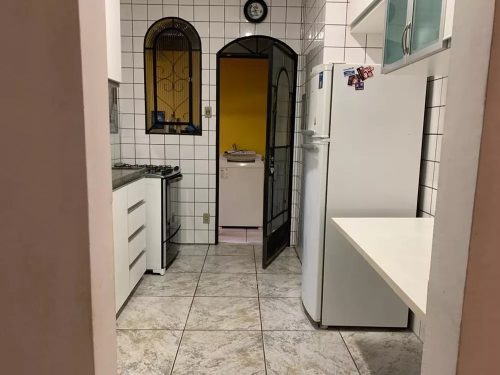 Casa à venda com 4 quartos, 150m² - Foto 5