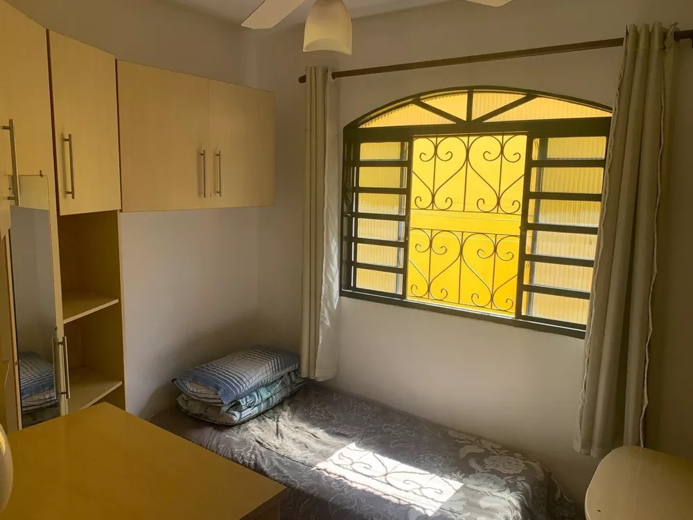 Casa à venda com 4 quartos, 150m² - Foto 4