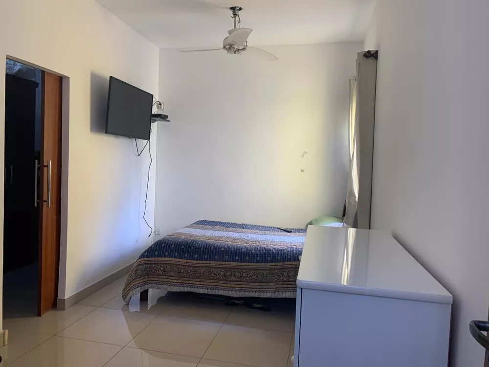 Casa à venda com 4 quartos, 150m² - Foto 11