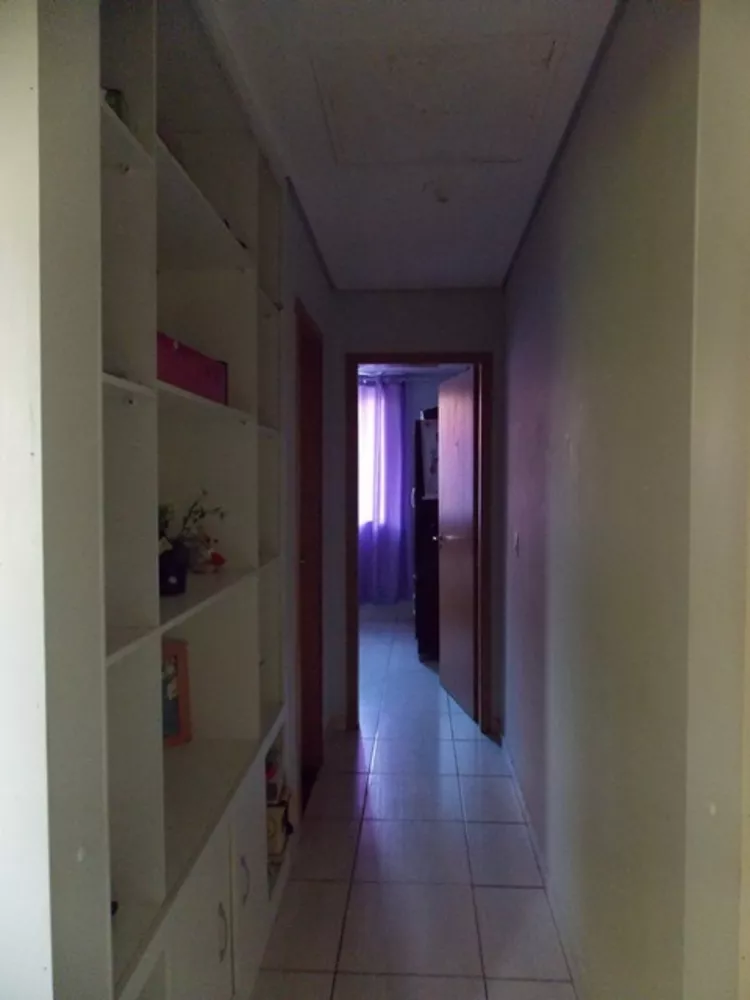 Casa à venda com 3 quartos, 140m² - Foto 3