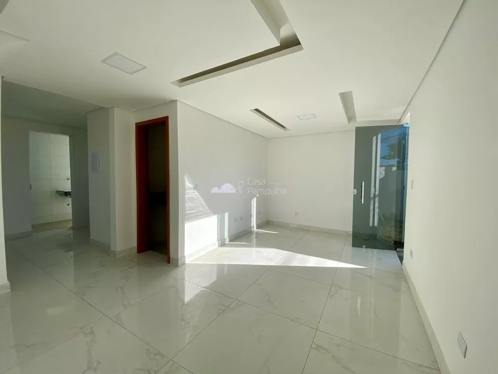 Casa à venda com 3 quartos, 133m² - Foto 2