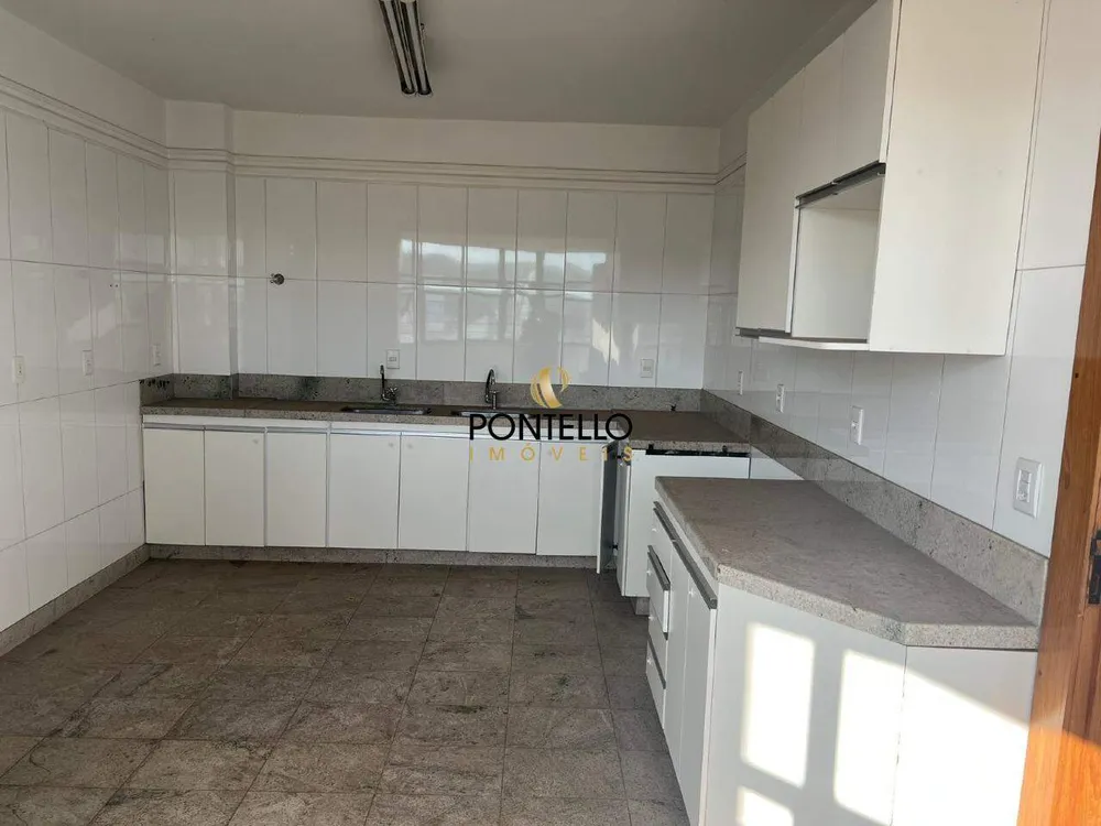 Cobertura, 4 quartos, 300 m² - Foto 3