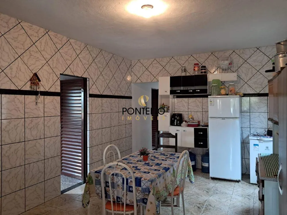 Casa, 3 quartos, 194 m² - Foto 4