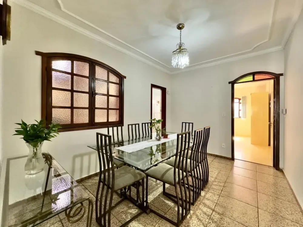 Casa, 4 quartos, 106 m² - Foto 1