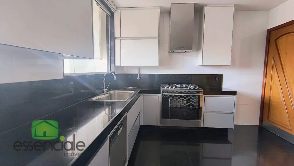 Cobertura, 3 quartos, 239 m² - Foto 10