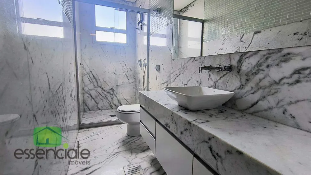 Cobertura, 3 quartos, 239 m² - Foto 5