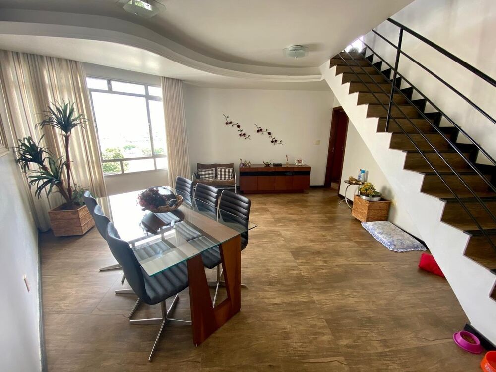 Cobertura à venda com 4 quartos, 150m² - Foto 1