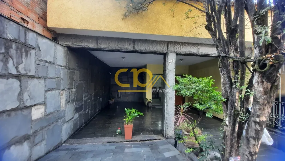 Casa, 4 quartos, 377 m² - Foto 2