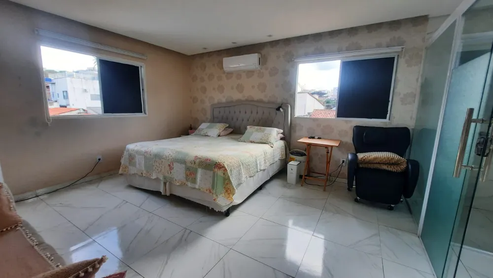 Casa, 5 quartos, 300 m² - Foto 5