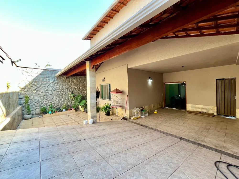 Casa, 3 quartos, 267 m² - Foto 2