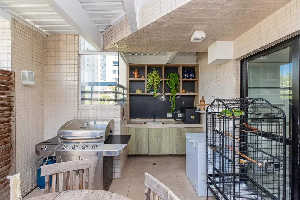 Apartamento, 4 quartos, 233 m² - Foto 1