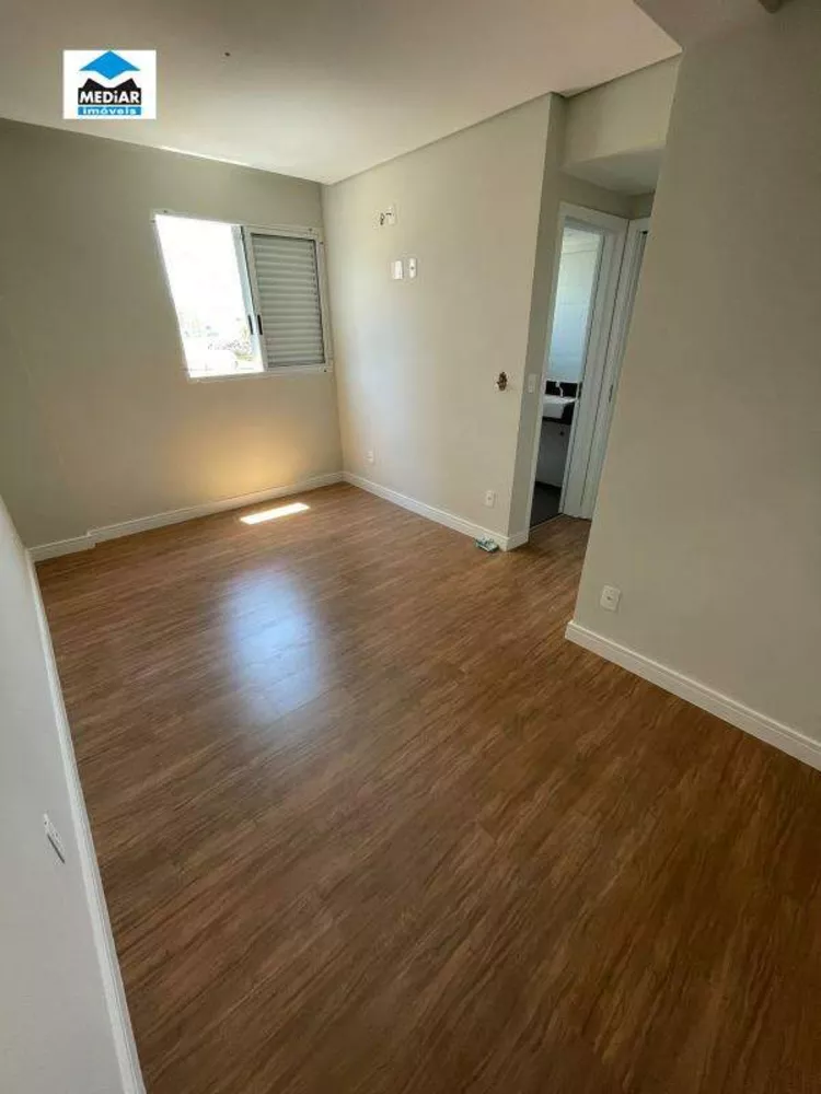 Apartamento à venda com 3 quartos, 79m² - Foto 9