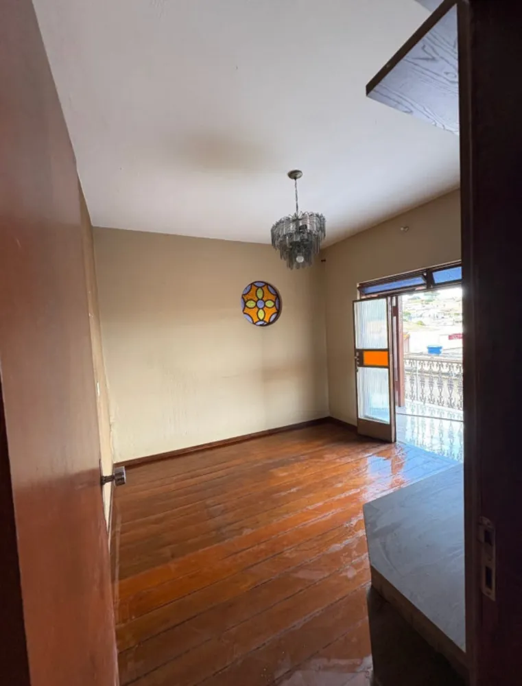 Casa, 6 quartos, 329 m² - Foto 3