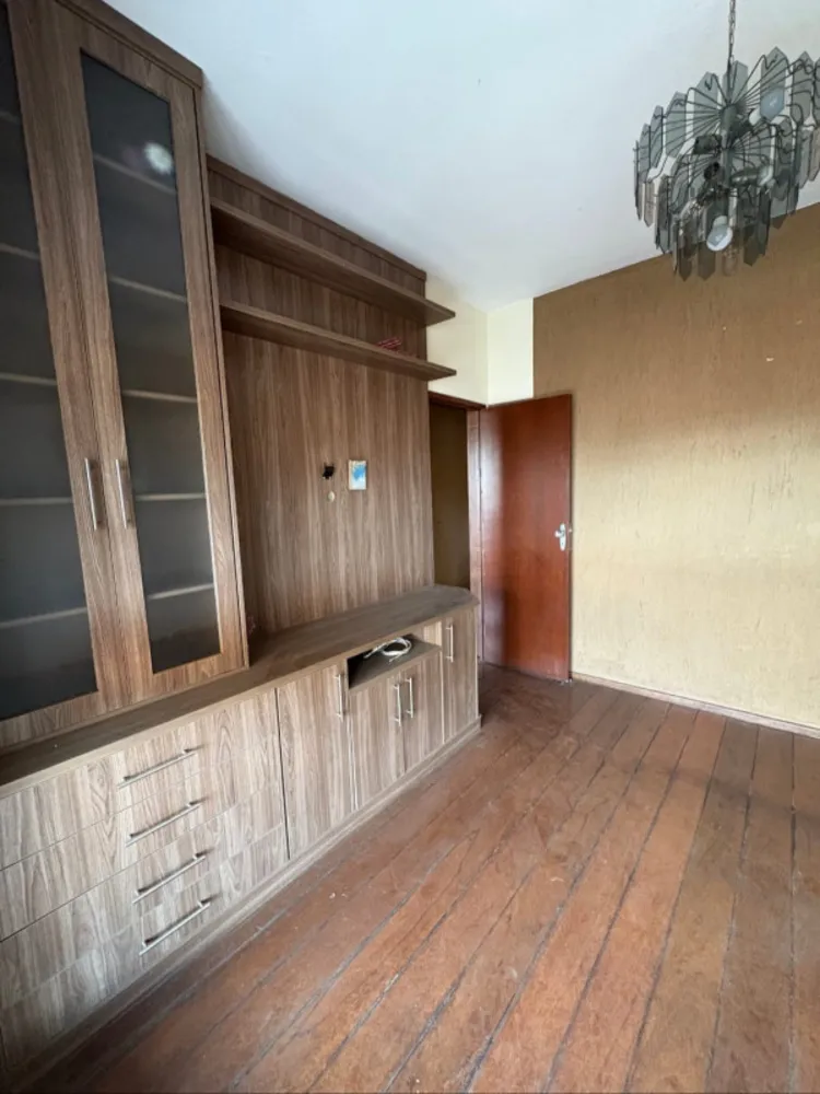 Casa, 6 quartos, 329 m² - Foto 1