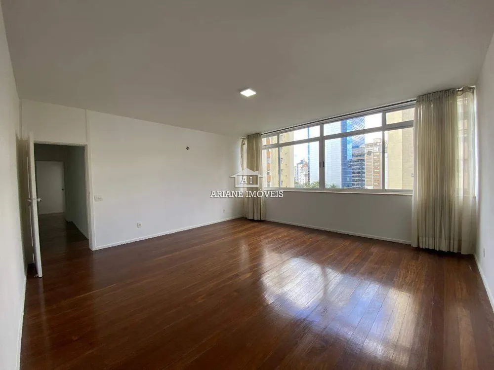 Apartamento, 4 quartos, 200 m² - Foto 1