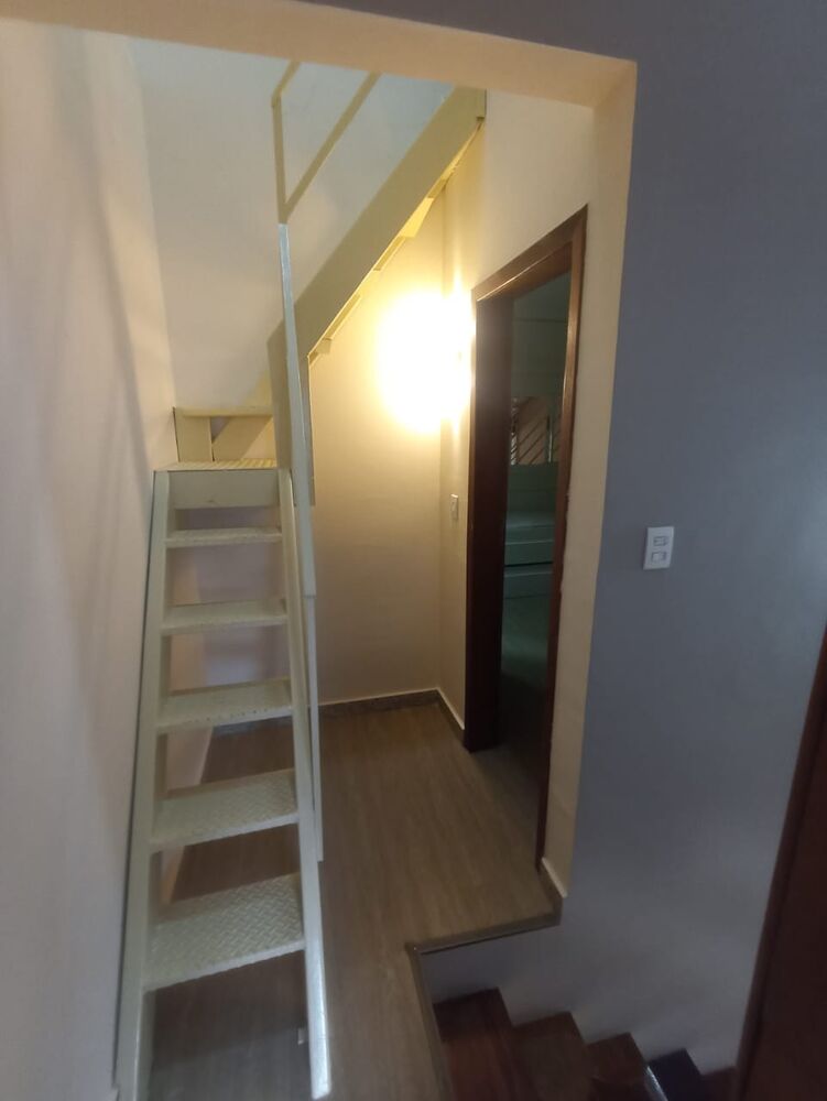 Casa à venda com 3 quartos, 174m² - Foto 8