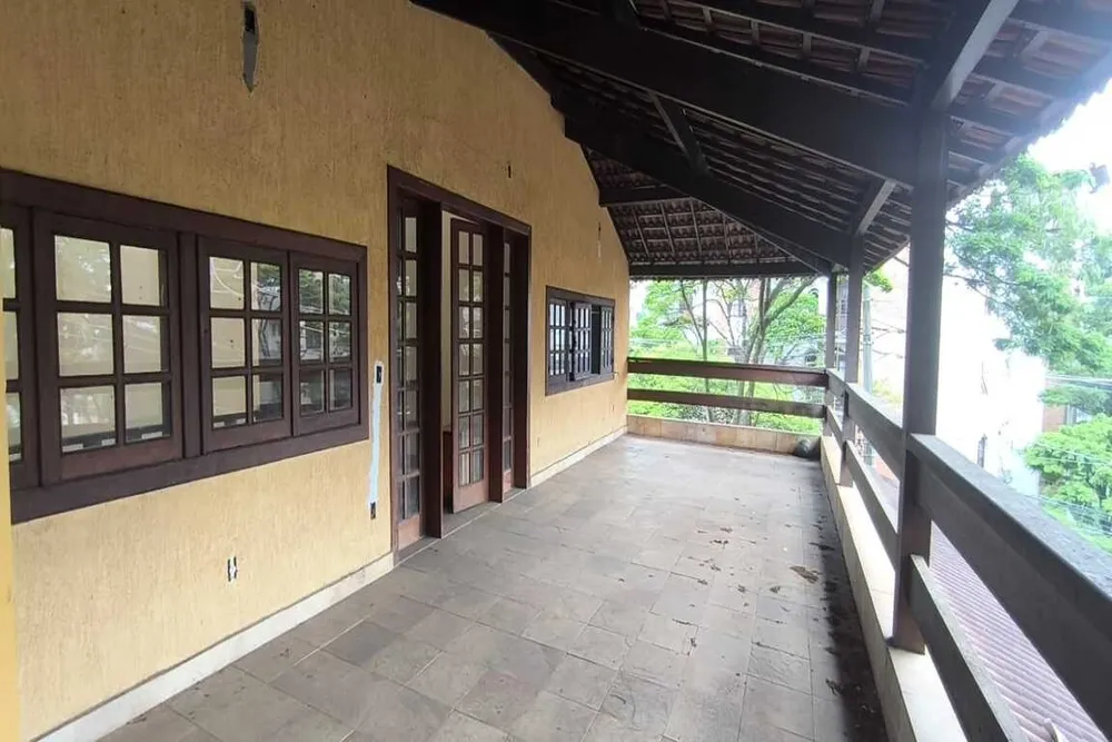 Casa, 6 quartos, 476 m² - Foto 2