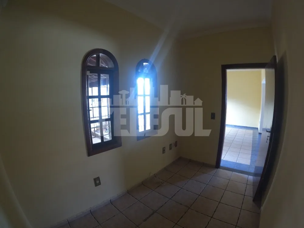 Casa, 3 quartos, 251 m² - Foto 9