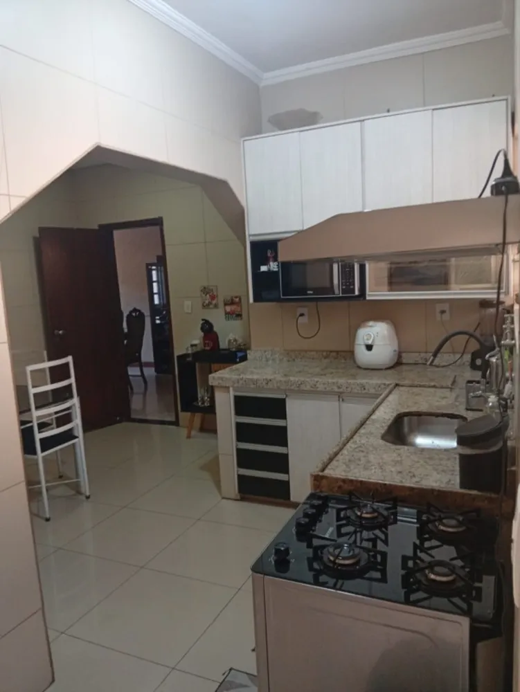 Casa, 5 quartos, 300 m² - Foto 4