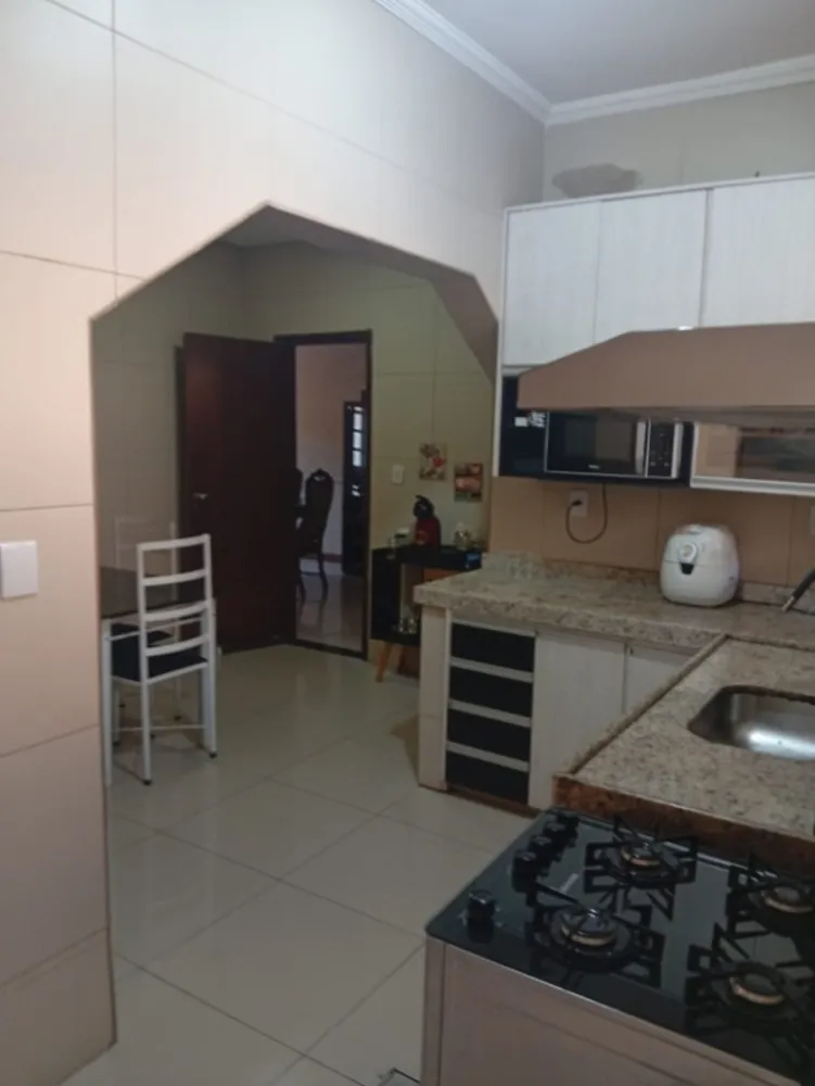 Casa, 5 quartos, 300 m² - Foto 5