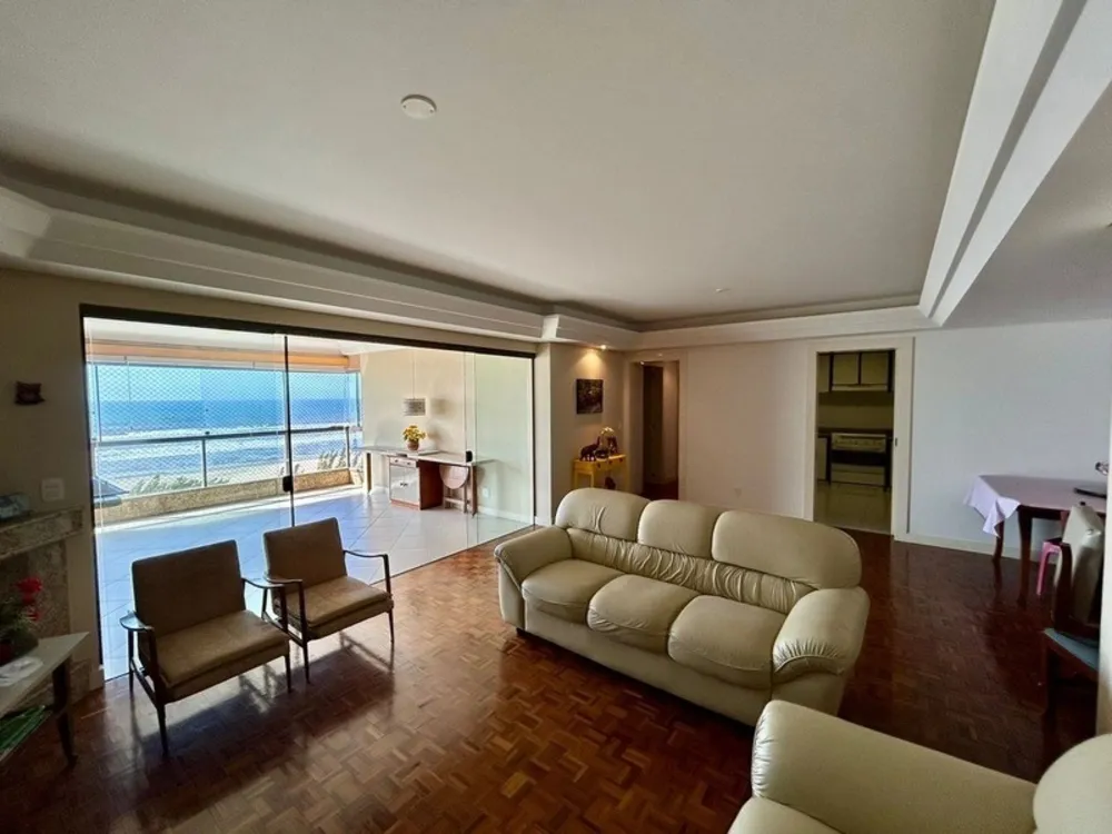 Apartamento, 3 quartos, 250 m² - Foto 2