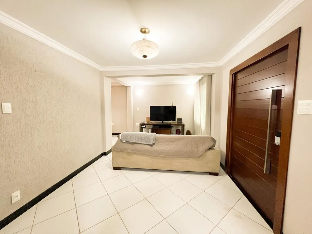 Casa, 3 quartos, 200 m² - Foto 4