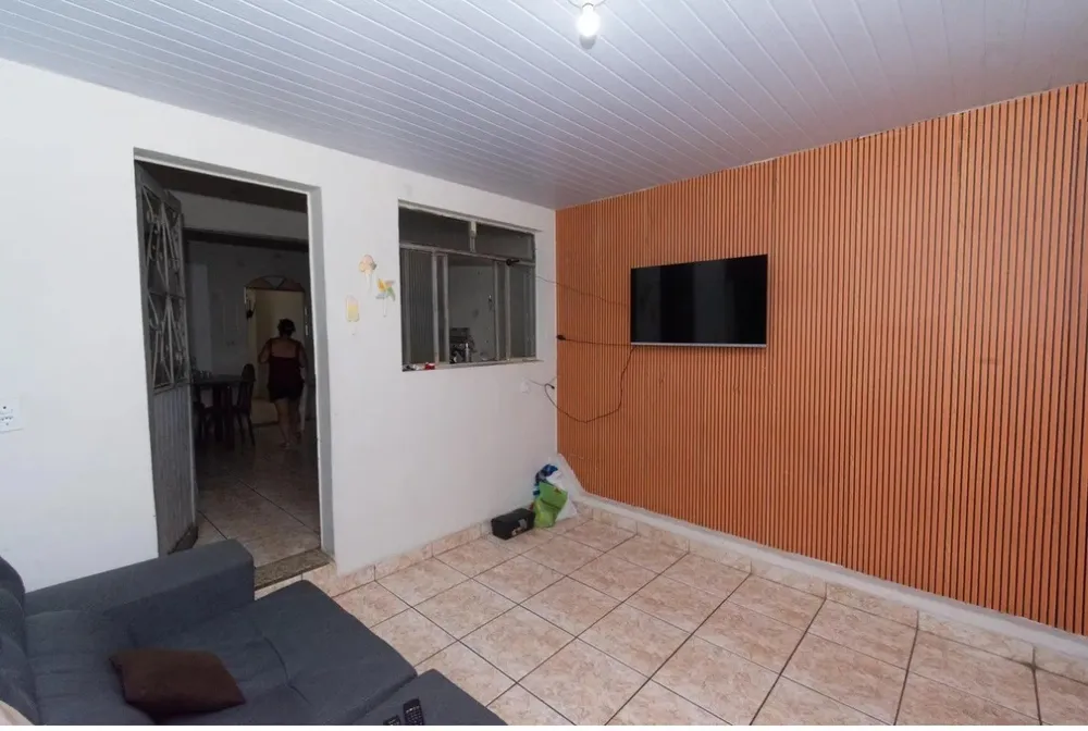 Casa, 1 quarto, 360 m² - Foto 2