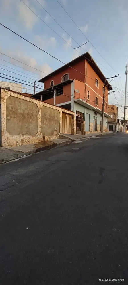 Casa, 4 quartos, 295 m² - Foto 3