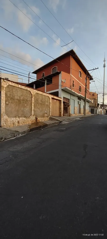Casa, 4 quartos, 295 m² - Foto 2