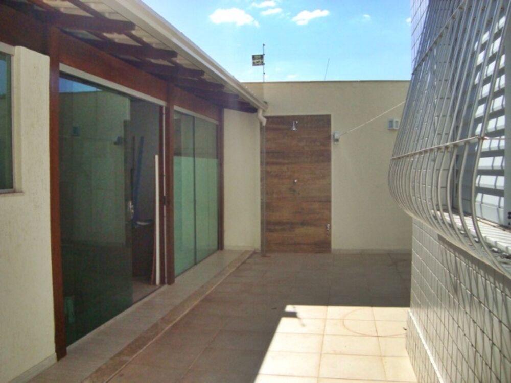 Apartamento à venda com 3 quartos, 177m² - Foto 11