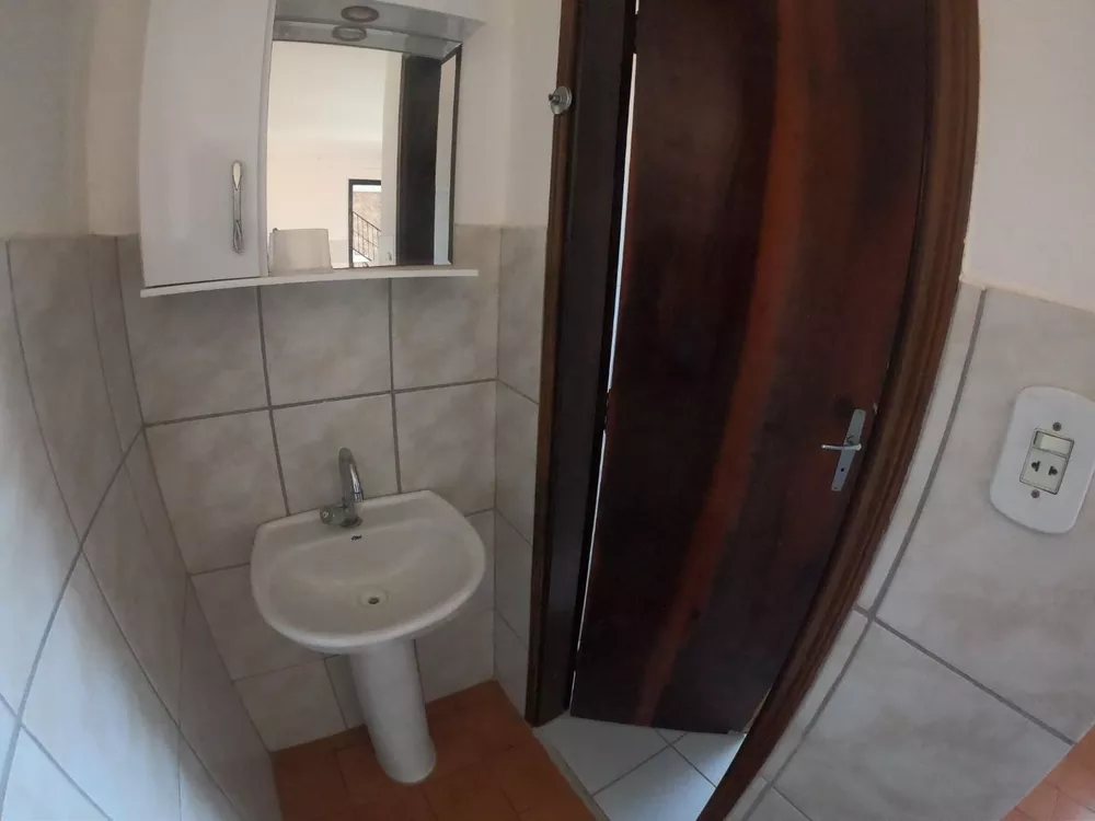 Casa à venda com 3 quartos, 250m² - Foto 5