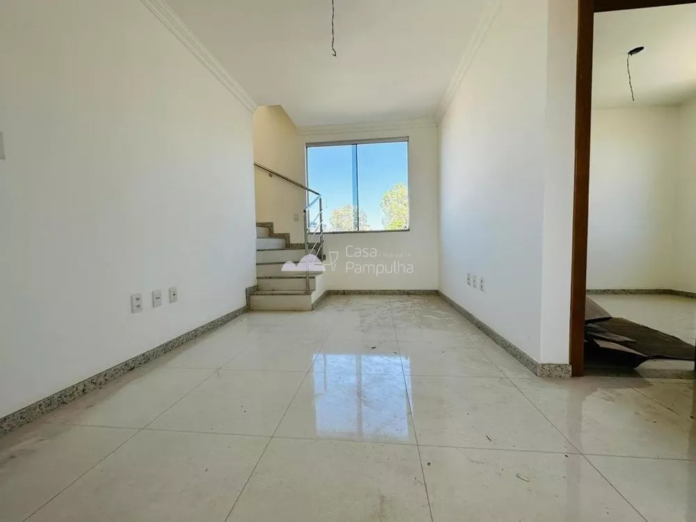 Apartamento à venda com 2 quartos, 62m² - Foto 3