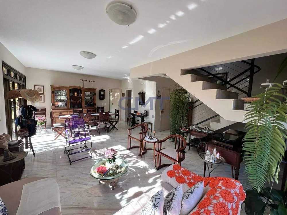 Casa, 3 quartos, 347 m² - Foto 1