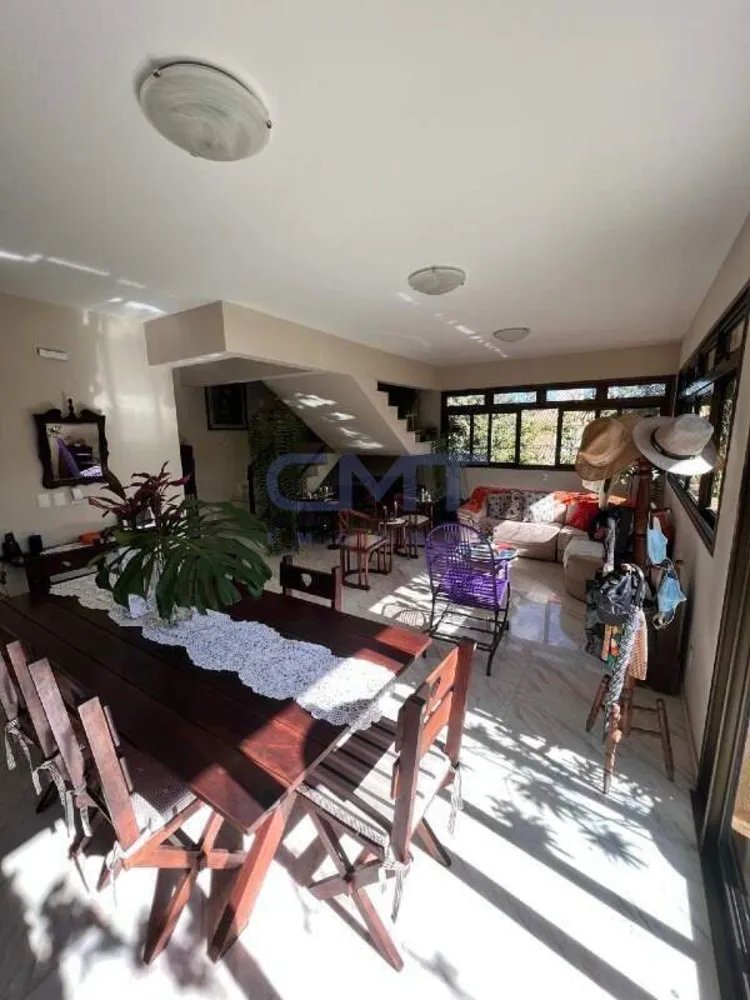 Casa, 3 quartos, 347 m² - Foto 1