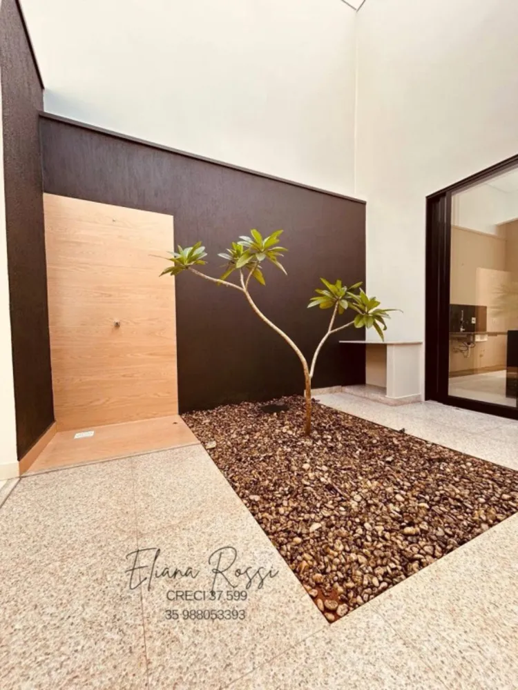 Casa, 3 quartos, 161 m² - Foto 1