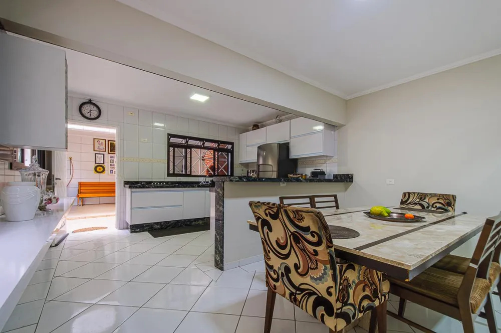 Casa, 3 quartos, 174 m² - Foto 8