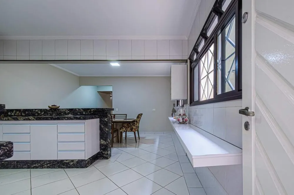 Casa, 3 quartos, 174 m² - Foto 9