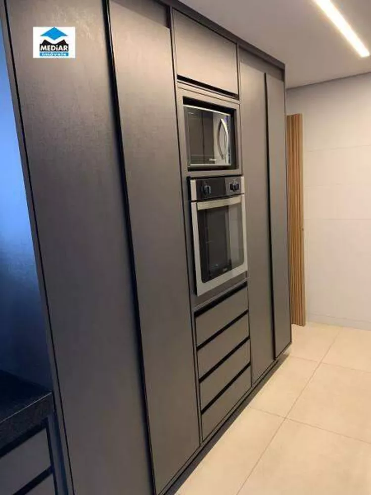 Apartamento à venda com 2 quartos, 211m² - Foto 24