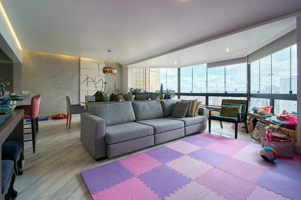 Apartamento, 3 quartos, 145 m² - Foto 2