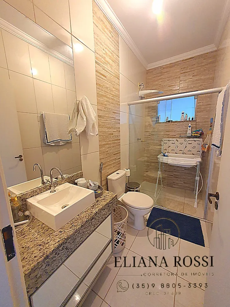 Casa, 3 quartos, 230 m² - Foto 1