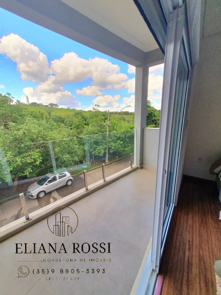 Casa, 3 quartos, 230 m² - Foto 2