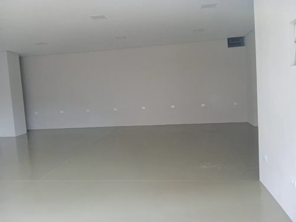 Loja-Salão, 250 m² - Foto 1