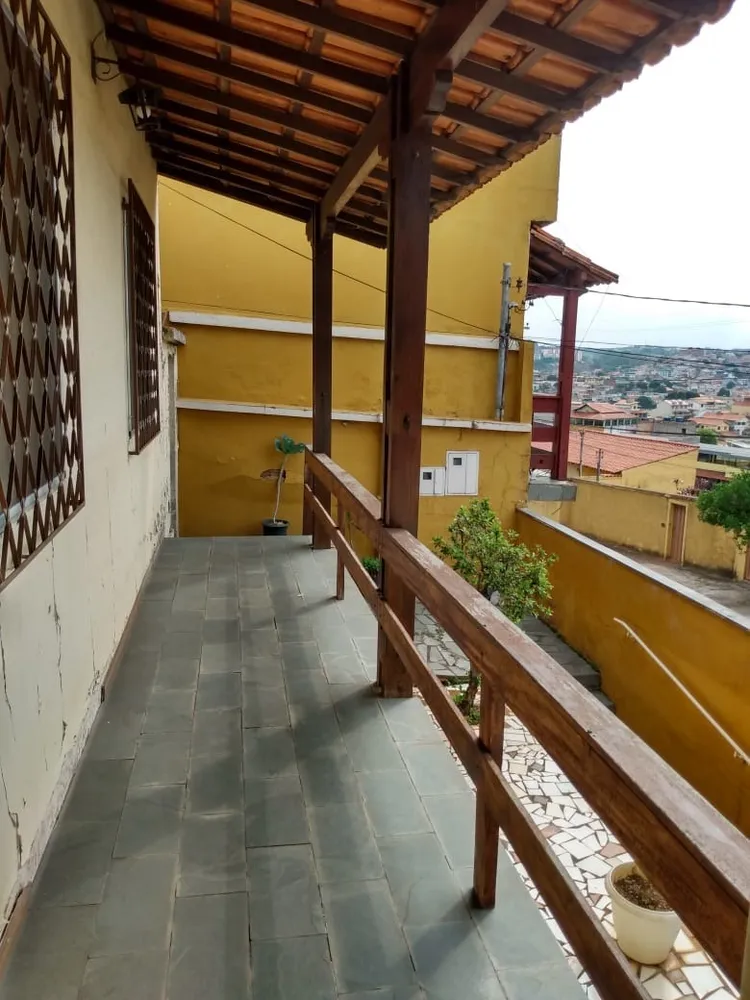 Casa, 3 quartos, 420 m² - Foto 1